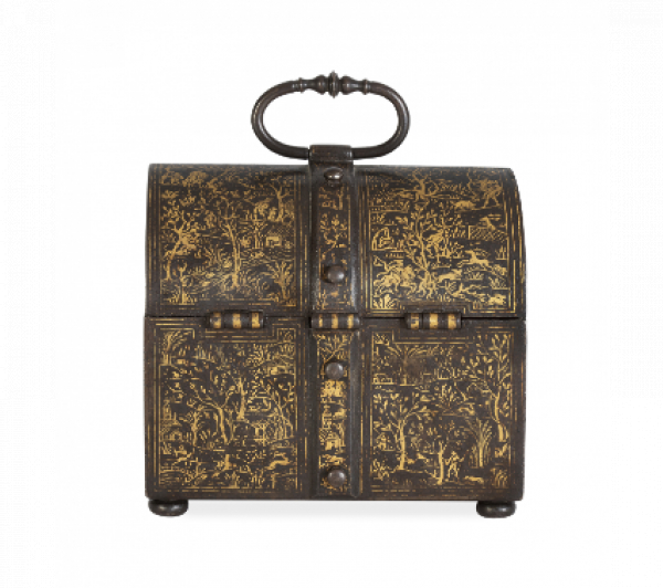 Caja de caudales en hierro damasquinado en oro. Siguiendo a Diego de Çaias*, España, mediados del S. XVI.  