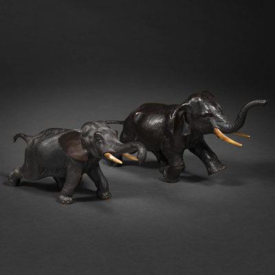 Conjunto de dos elefantes en bronce japonés época Meiji(1868-1912)