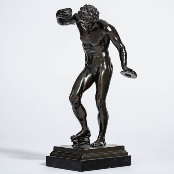 "Fauno danzar&iacute;n" Escultura Grand Tour en bronce con patina negra del siglo XIX