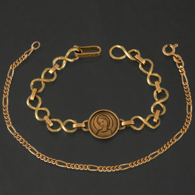 Conjunto de dos pulseras en oro amarillo de 18 kt.