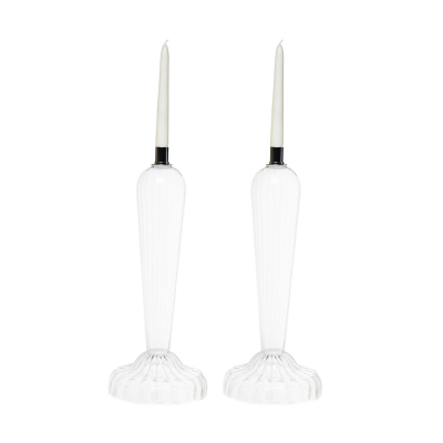 FENDI. Pareja de candeleros modelo «Bell» en cristal translúcido con decoración gallonada.