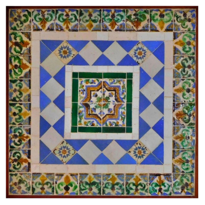 Composición con azulejería portuguesa en azul con motivo de jarrón, Portugal, siglo XVII. 