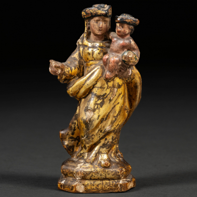 &quot;Virgen con niño&quot; Escultura de bulto redondo en madera tallada y policromada del siglo XVIII