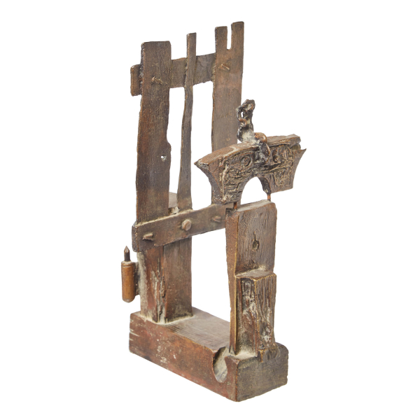 Antoni Clavé Sanmartí (Barcelona, 1913-Saint Tropez, Francia, 2005) Project pour un monument, 1962.   Escultura en bronce patinado.