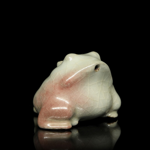 Incensario de cerámica esmaltada "Jin Chan", dinastía Qing.