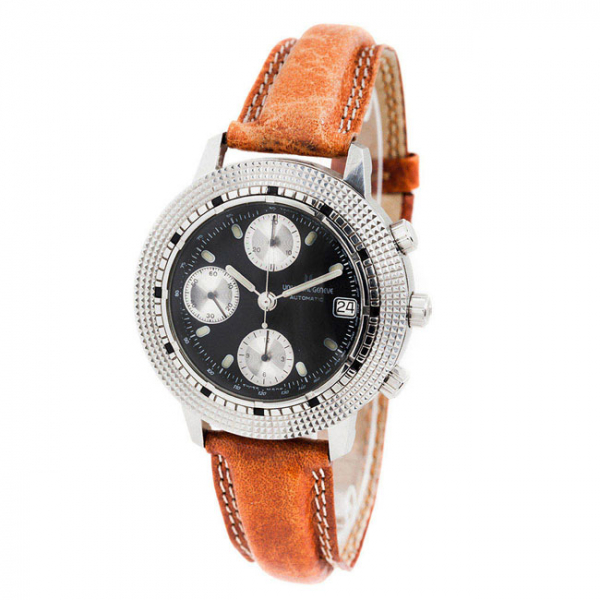 Reloj cronógrafo deportivo, cab., suizo UNIVERSAL GENEVE, Automatic, Tri-Compax, Ref. 104.42.980, en caja original, 39 mm con bisel punteado.