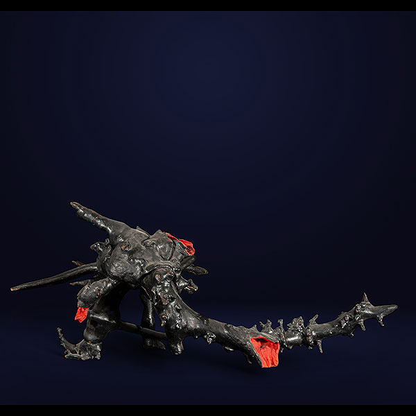 FRANS KRAJCBERG (Polonia, 1921 - Brasil, 2017) - Sin título.   Madera tallada policromada.