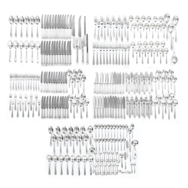 Cubertería en plata compuesta 290 piezas Estilo Regencia. Marcas de platero. Inglaterra. S. XX