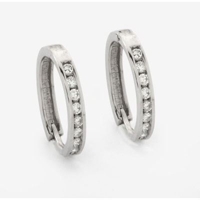 Pendientes de aro en oro blanco con fila de diamantes talla brillante 