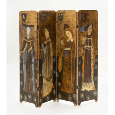 Biombo de 4 hojas en madera policromada representando personajes medievales y escudos heráldicos.   Época: S. XX