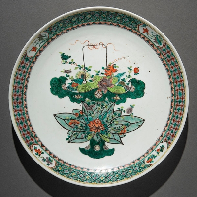 Gran Plato en porcelana China familia verde