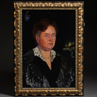 &quot;Retrato de Dña. Pilar Iriarte con caserío de fondo y escudo heráldico&quot;  RAMÓN DE ZUBIAURRE (Garay, 1882 - Madrid, 1969) 
