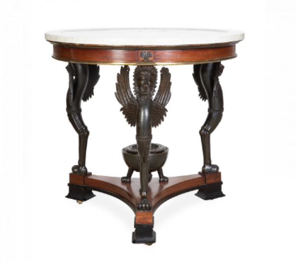 Velador con tapa de mármol de estilo imperio, de madera de caoba y madera ebonizada. Trabajo sueco, pp. del S. XIX.