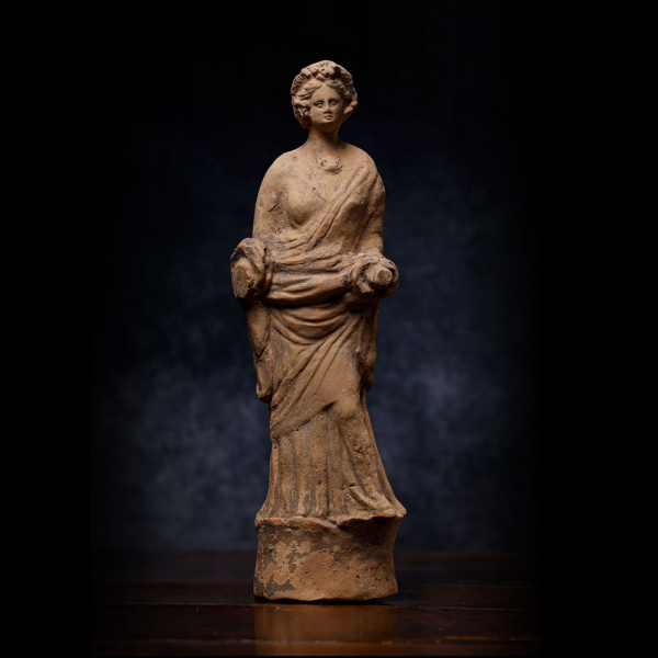 Diosa Ceres Griega femenina de Terracota - Magna Grecia siglo III AC, en terracota.
