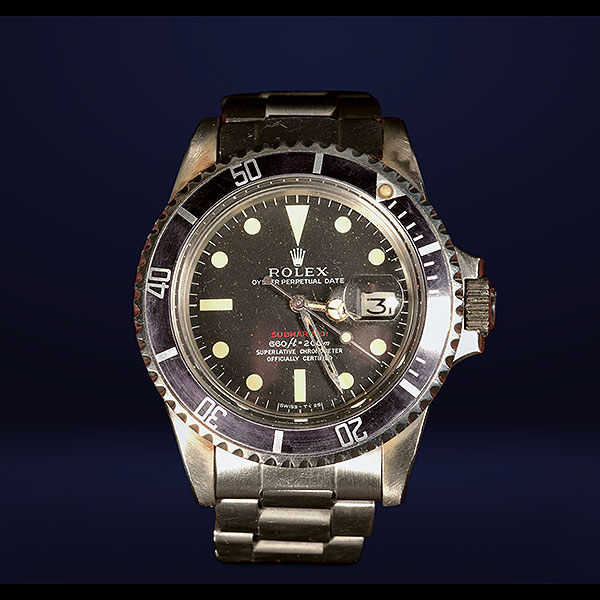 ROLEX Oyster Perpetual Date &quot;Submariner&quot; Superlative Chronometer Officially Certified, ref. 1680 de caballero con brazalete en acero. 