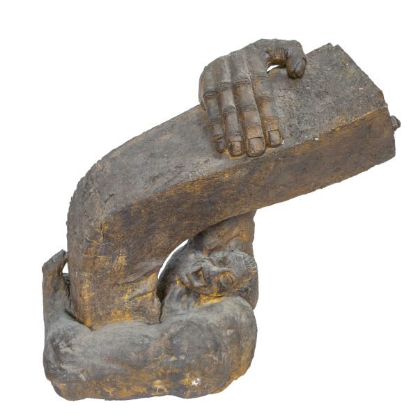 Jes&uacute;s Lizaso (Baracaldo, Vizcaya, 1961).  Dietore.  Escultura en arcilla refractaria. Firmada y fechada en el 2000.