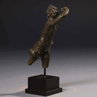 Rara Escultura Griega en Bronce de Gan&iacute;medes, Periodo helen&iacute;stico (332 - 30 a.C.). 