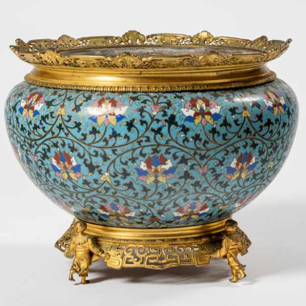 Macetero chino en esmalte cloisoné periodo Qing (1644-1912)