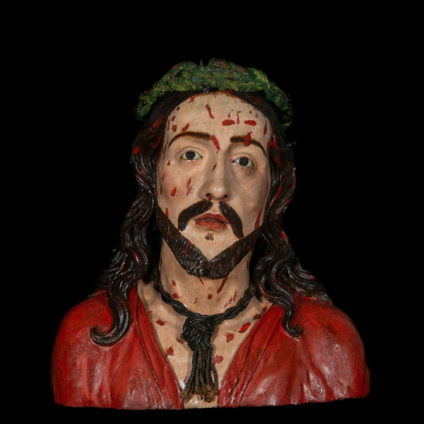 Importante Busto a Tamaño Natural Ecce Homo con Corona de Espinas - México, Escuela Colonial de la Nueva España, siglo XVII.