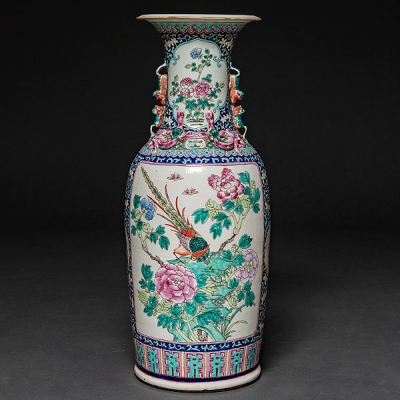 Jarrón en porcelana China familia rosa. Trabajo Chino, Siglo XIX