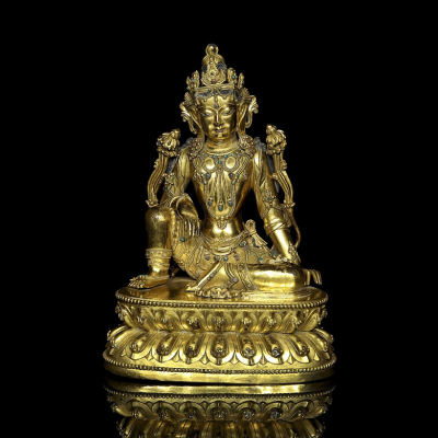 Excepcional figura de bronce dorado &quot;Bodhisattva Tara&quot;, dinastía Ming, con marca Yongle. 