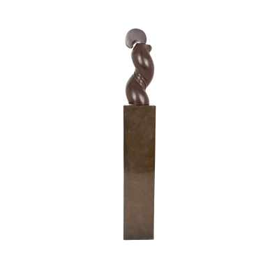 Luis Ram&iacute;rez Cacho (Los Fayos, Zaragoza, 1948)  Ancestral.  Escultura en bronce patinado  