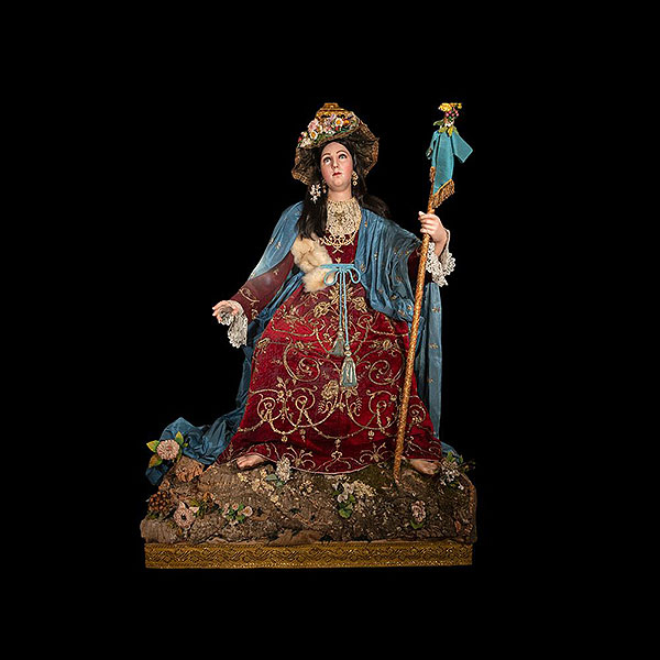 Imágen de vestir de la Divina Pastora, siglo XX.   Madera tallada policromada.