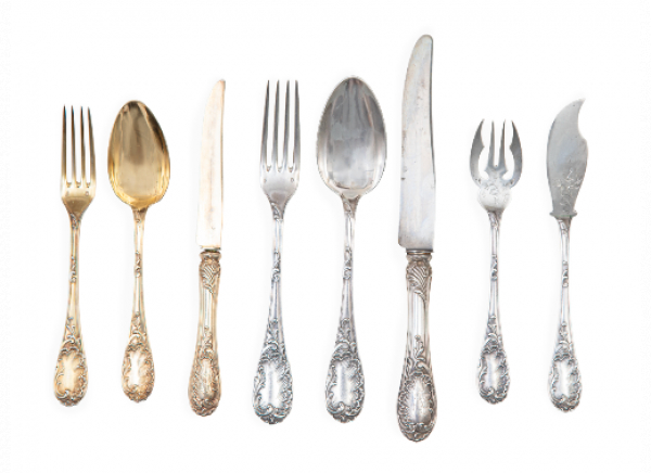 Cubertería de plata en su color y plata vermeille, ley 950. Con marcas.  Puiforcat S.A. París (1870-1950). 