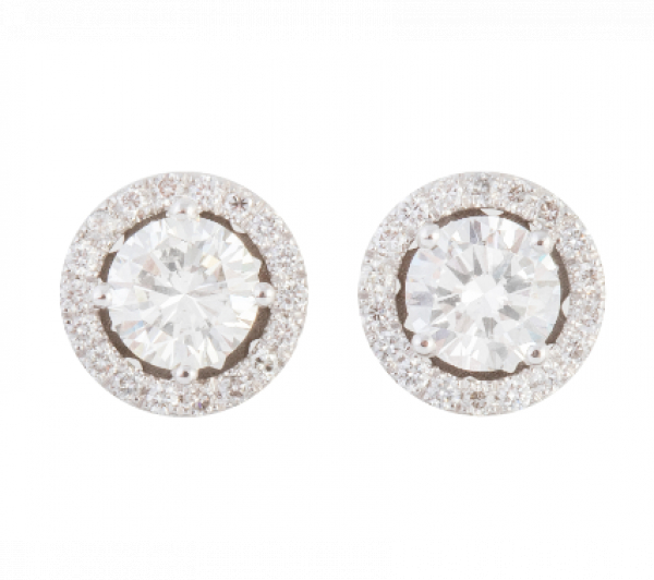 Pendientes ojo de perdiz de brillantes con centros de 1,25 ct aprox cada uno, orlados de brillantes  En oro blanco de 18 K.