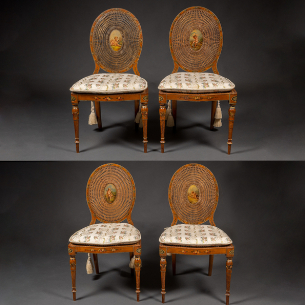 Conjunto de cuatro sillas Napoleón III en madera con asiento y respaldo de rejilla. Siglo XIX