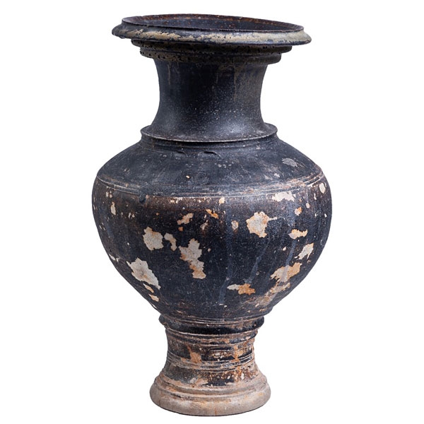 Jarrón de cerámica Khmer