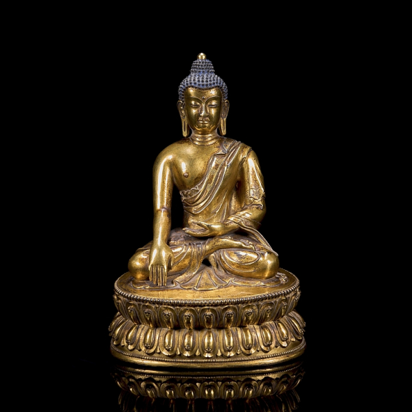 Buda de bronce dorado &quot;Sakyamuni en meditación&quot;, dinastía Ming. 