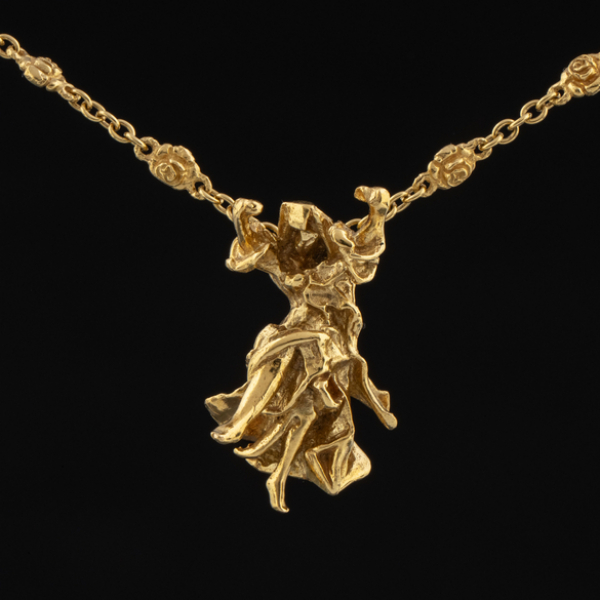 Escultura joya de Salvador Dalí denominada Carmen "La Crotalos" en oro amarillo de 18 kt. SALVADOR DALI (1904-1989)