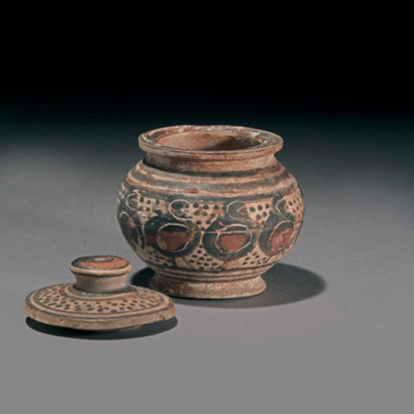 Píxide griego de terracota. Corinto, circa 600 - 550 a.C. Muy buen estado de conservación.