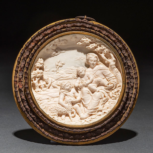 Precioso tondo circular en marfil tallado siglo XIX