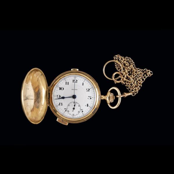 Reloj de bolsillo marca BALTIC, realizado en oro amarillo de 18 K.  