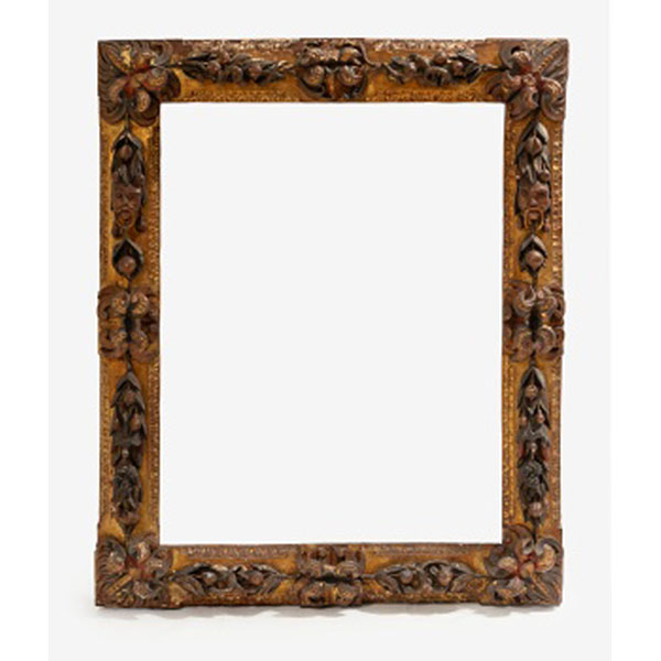 Marco colonial en madera tallada policromada, dorada y estofada.  Época: Fin S. XVII - Pp. S. XVIII