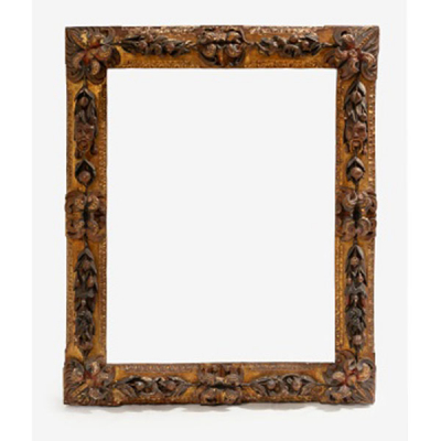 Marco colonial en madera tallada policromada, dorada y estofada.  Época: Fin S. XVII - Pp. S. XVIII