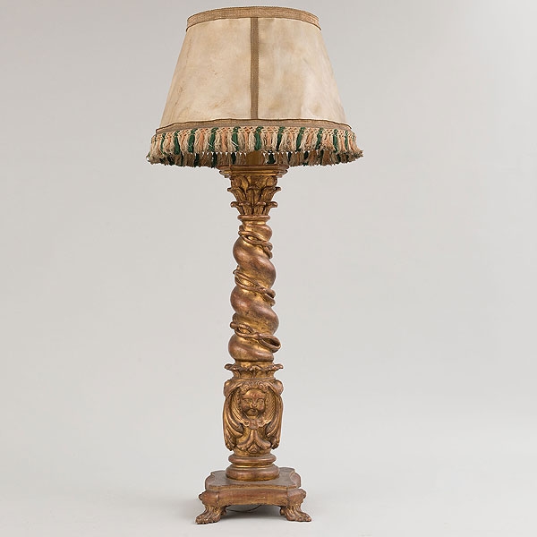 Columna salomónica adaptada como lámpara