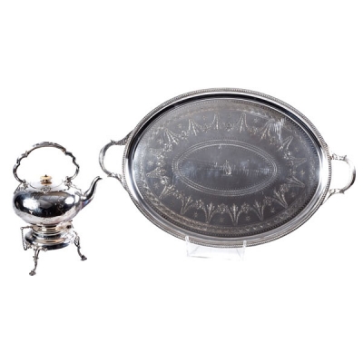 Samovar y bandeja de Birmingham y de Elkington &amp; Co.