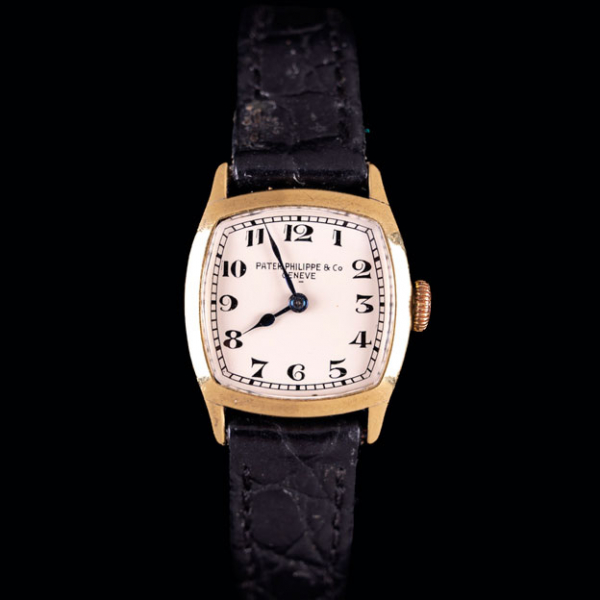 Reloj Patek Philippe & Co de oro 18 K para señora. 