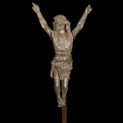 Espectacular Cristo de mármol. Solo el Cristo. Siglo XVI.