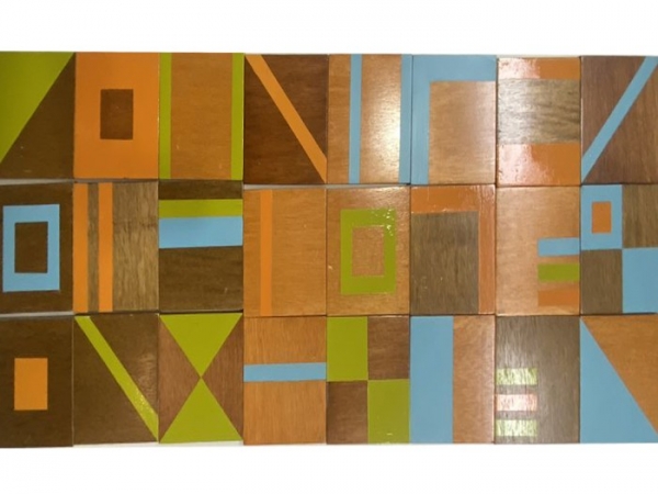  Vinil auto adherible sobre madera 