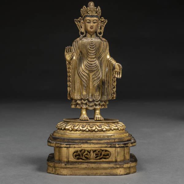 Buda tibetano realizado en bronce dorado de finales del siglo XIX