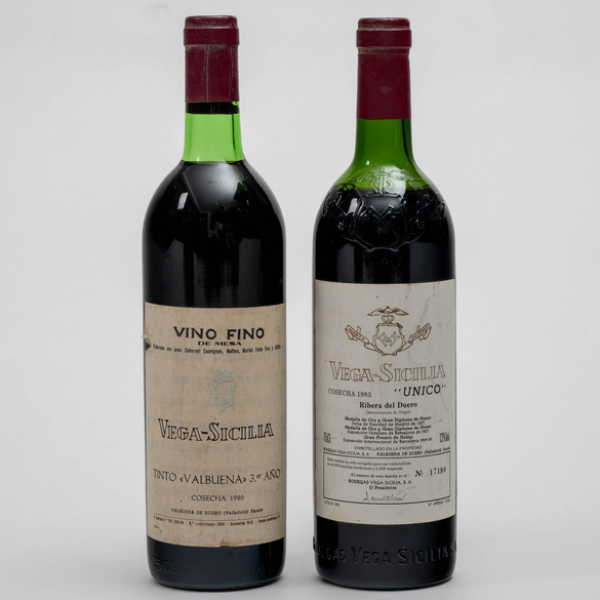 Botella Vega Sicilia Unico 1983 nº 17190 y Vega Sicilia tinto "Valbuena" 1980.