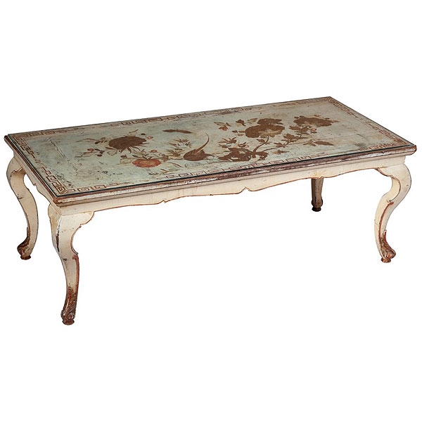 Mesa de centro con tapa de laca oriental