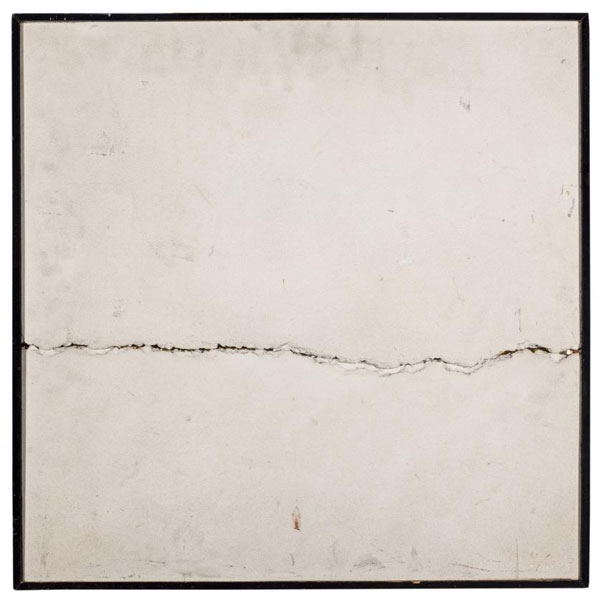 Gustavo Torner. Sin título &quot;Sin título (1963)&quot;. Feldespato y látex sobre madera.
