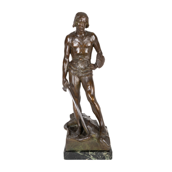 Josep Llimona (Barcelona, 1864-1934)  Sant Jordi.  Escultura en bronce patinado Firmada 