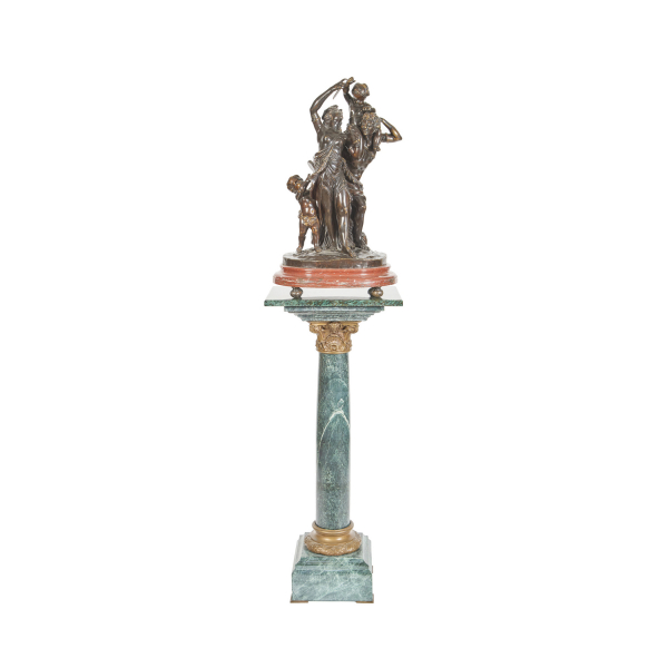 Después de Claude Michel Clodion (Francia, 1738-1814) Familia napolitana. Escultura en bronce patinado