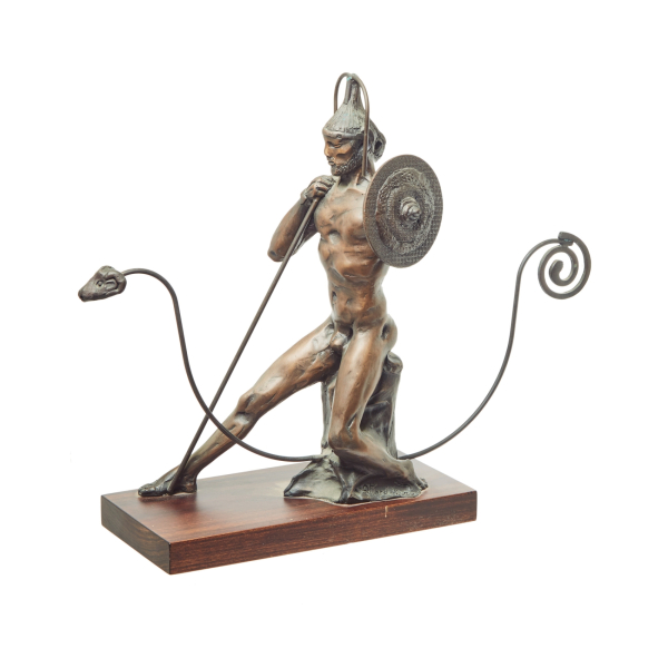 Ugo Attardi (G&eacute;nova, Italia, 1923-Roma, Italia, 2006)  Il Viaggiatore.  Escultura en bronce patinado Firmada 